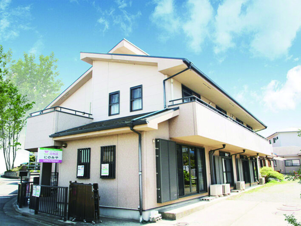 花物語にのみや／夜勤介護スタッフ